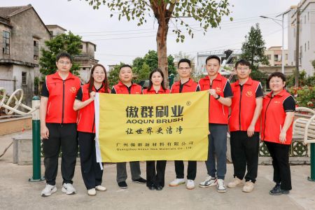 手植春光樹(shù)美大地，質(zhì)躍共創(chuàng)共赴山海