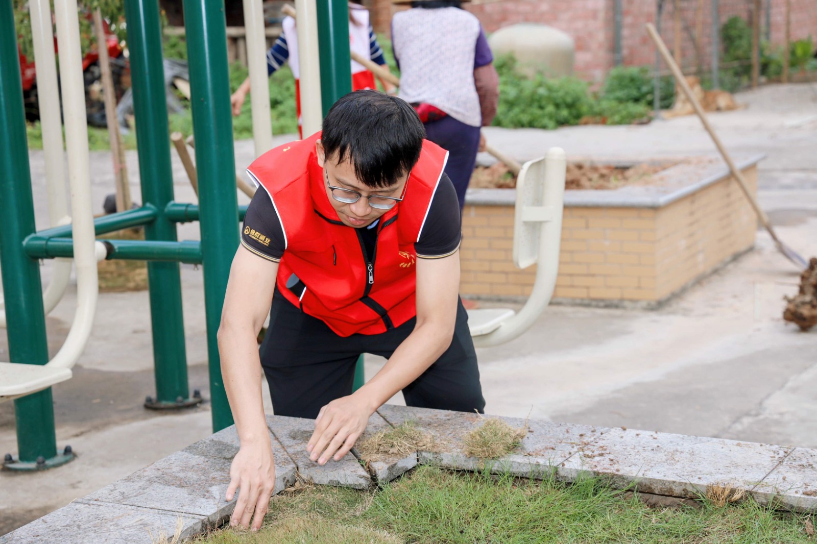 1773796749460916.jpg 1773796749460916.jpg